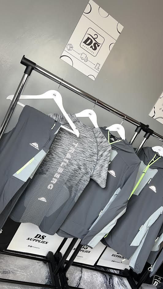 Trailberg Faltenjura 3 Piece Tracksuit-Iron Grey/Moon Grey