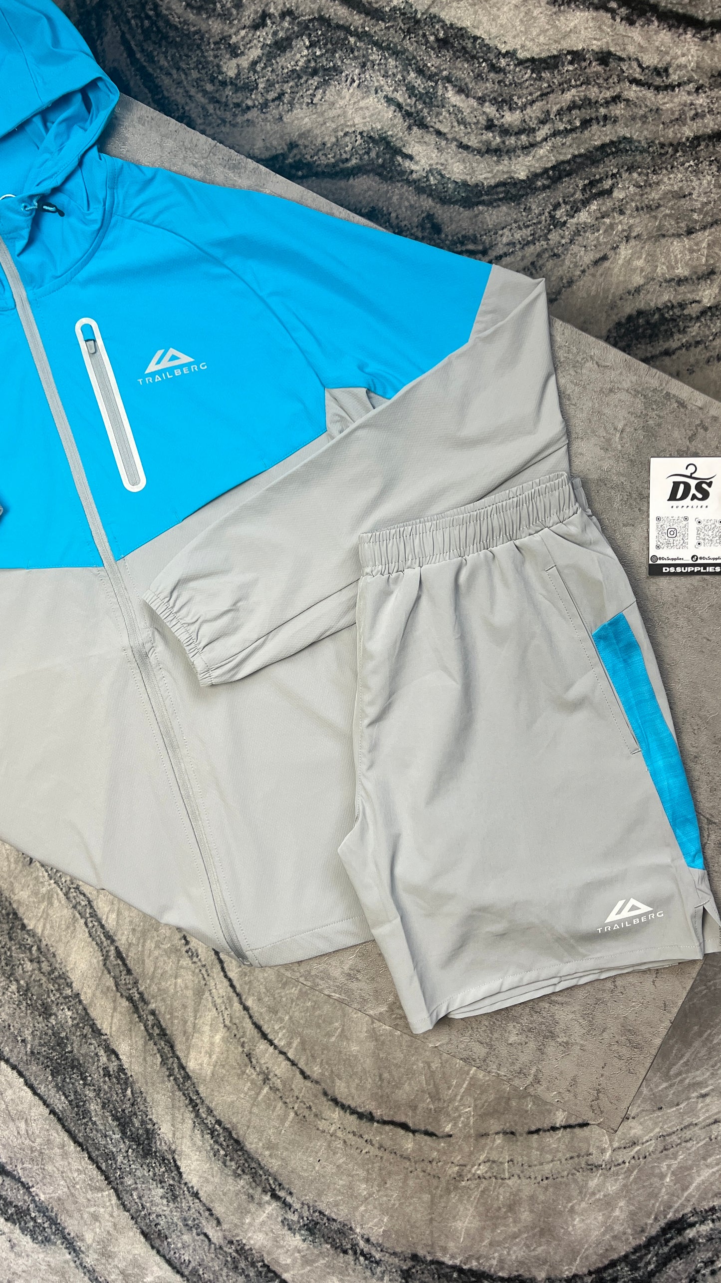 Trailberg Windrunner Twinset