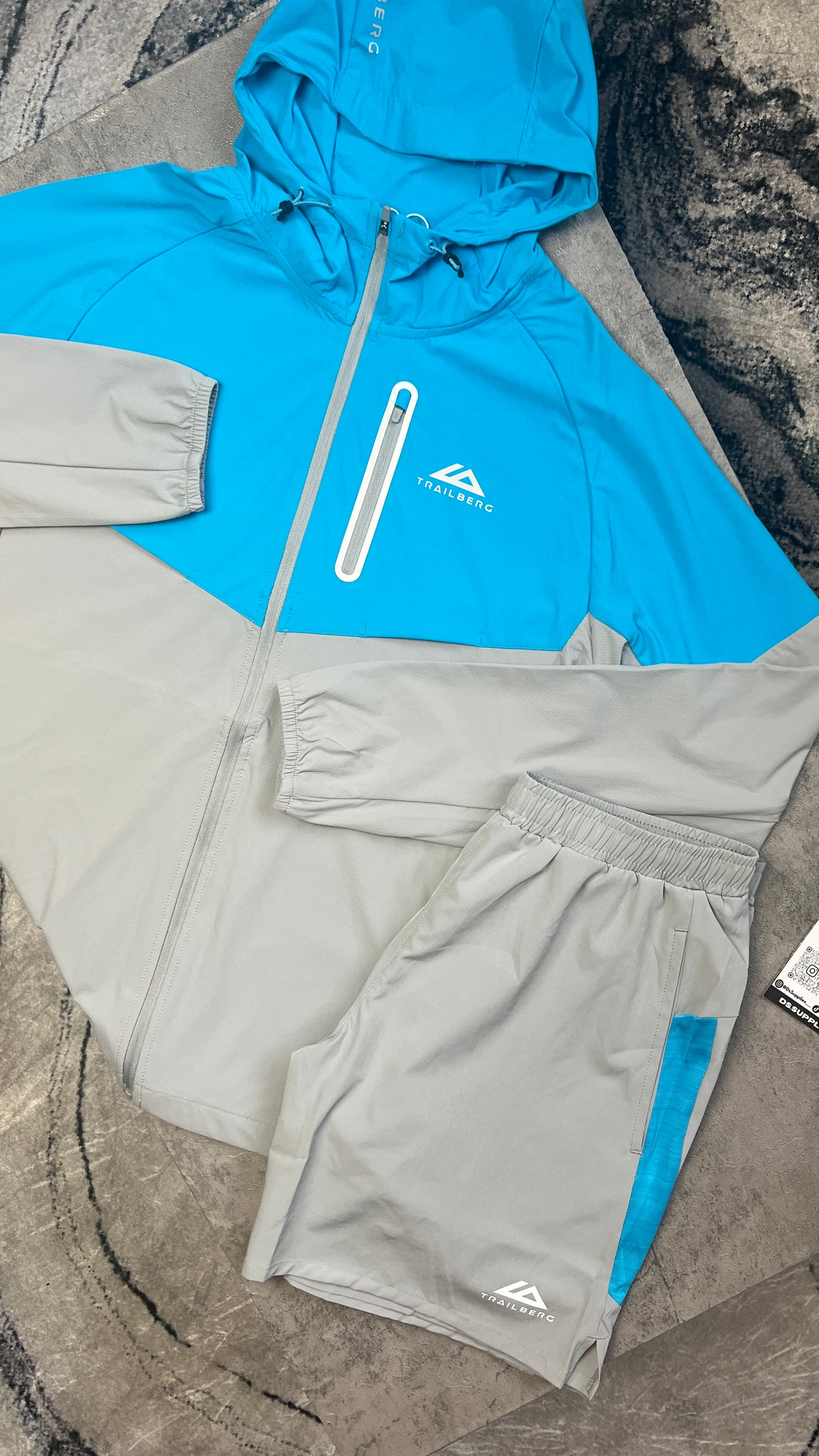 Trailberg Windrunner Twinset