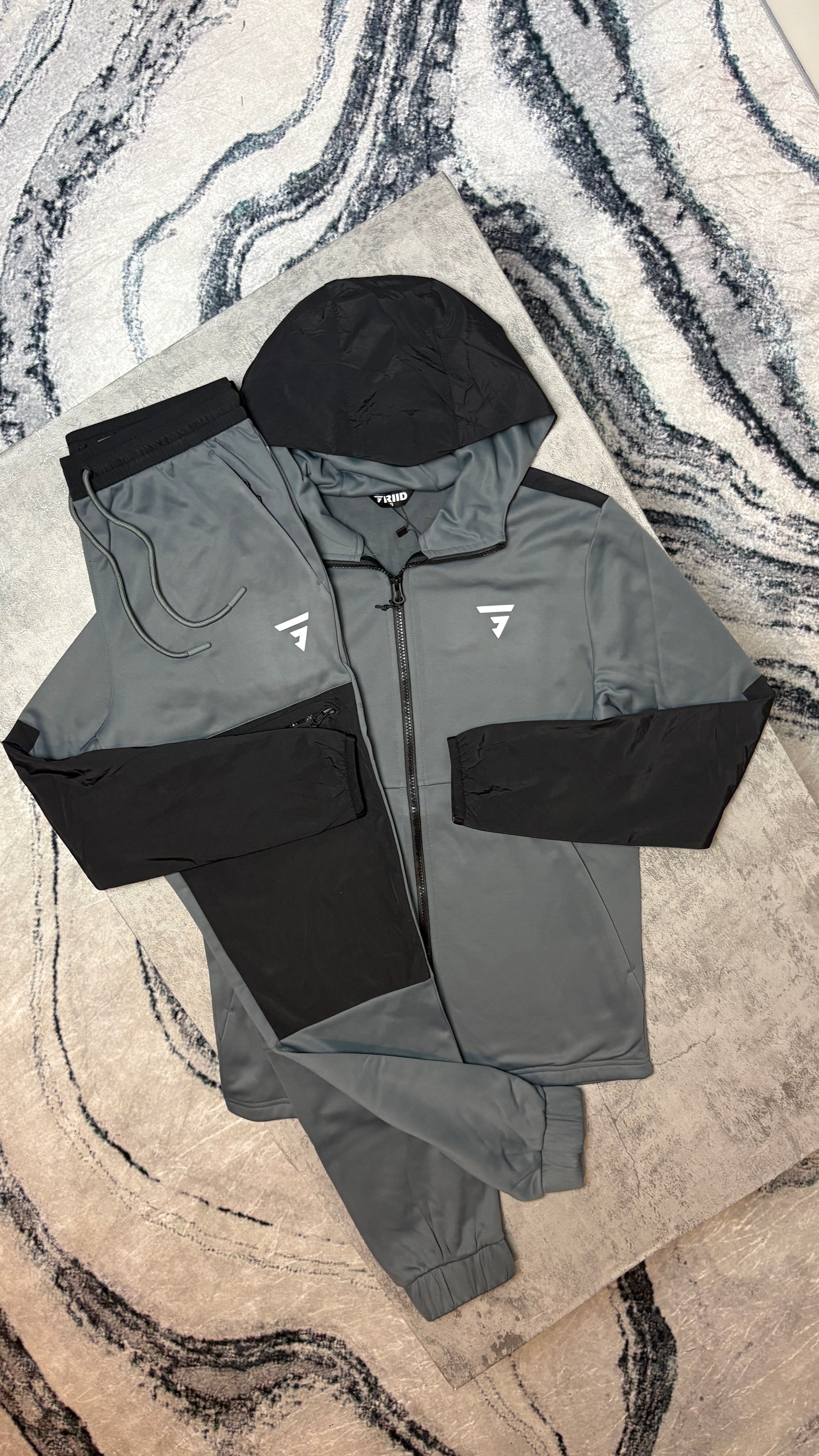 GRIID CUSHY TRACKSUIT HOODIE/PANTS - GREY/BLACK