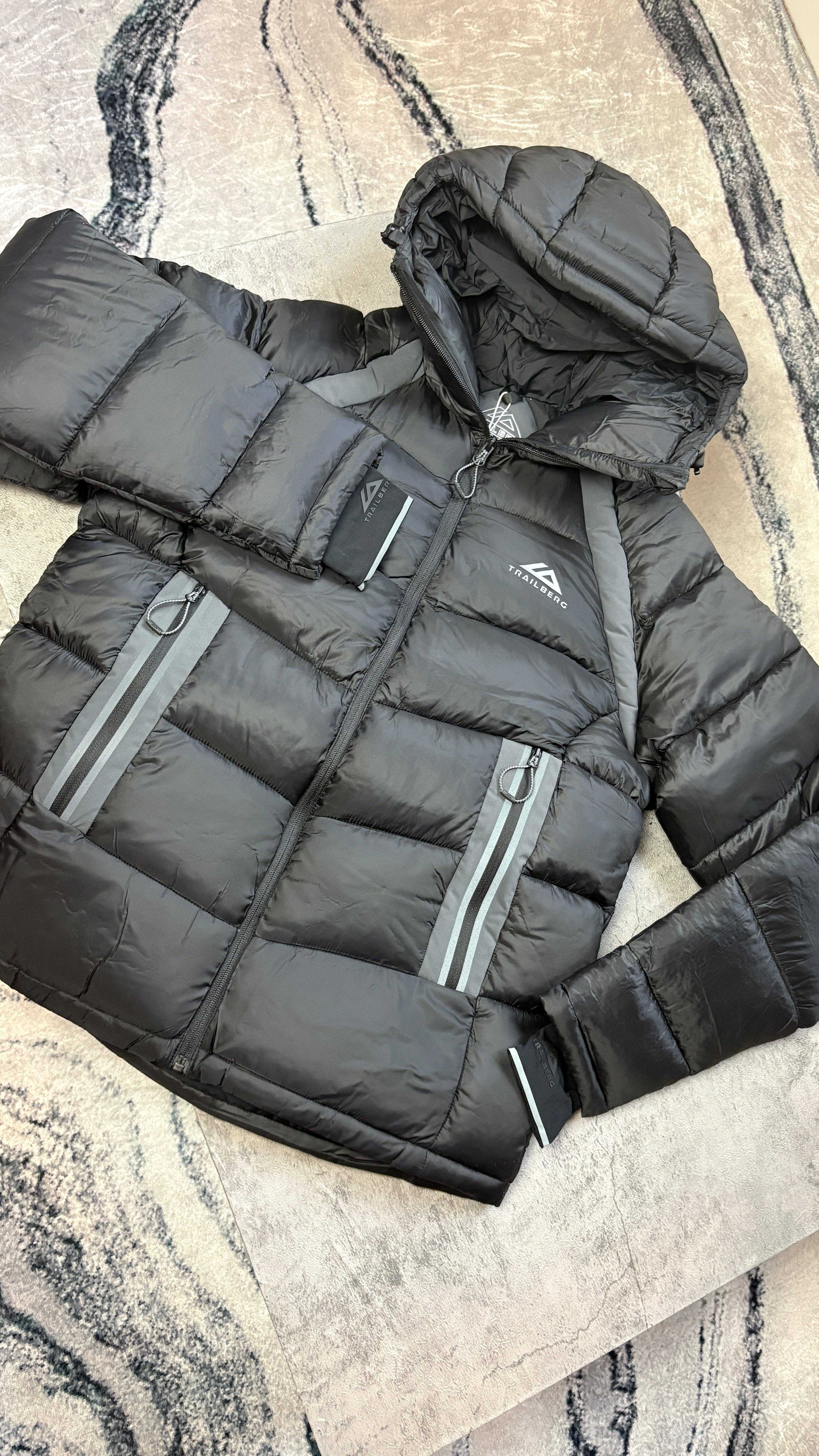TRAILBERG ZERMAT PUFFER - BLACK/DARK GREY
