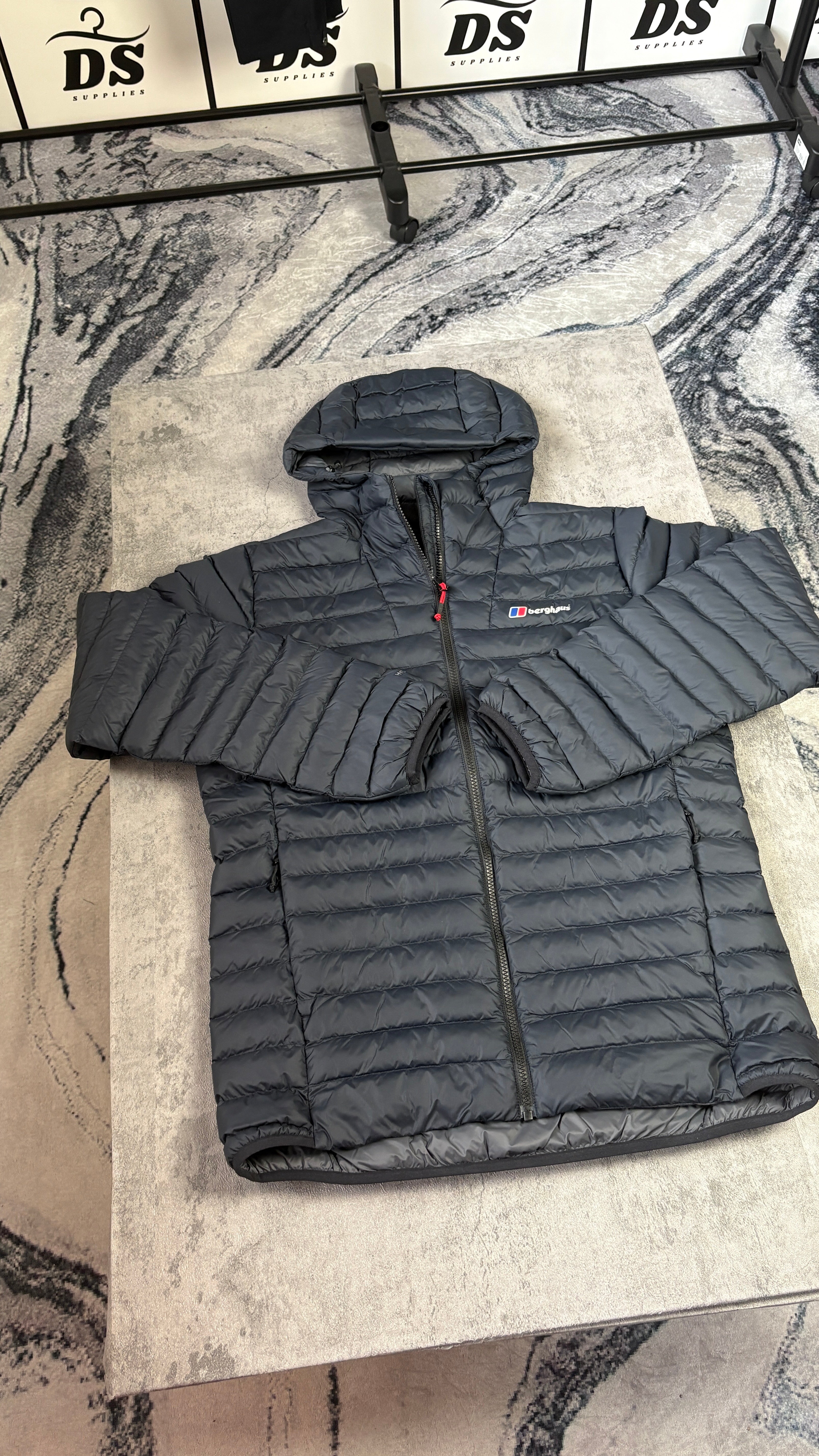 BERGHAUS VASKYE JACKET - BLACK