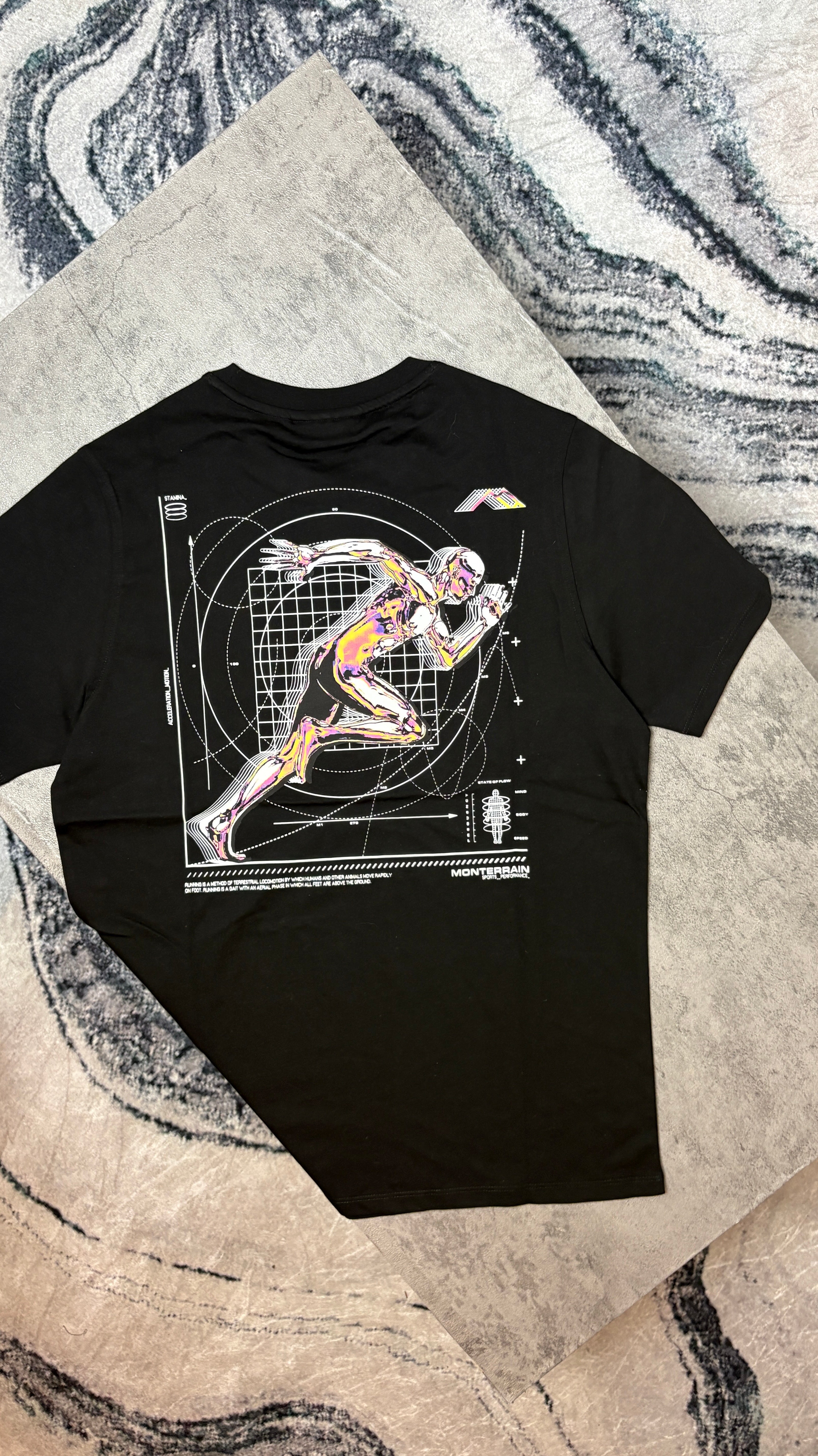 MONTERRAIN GRAPHIC RUN T-SHIRT