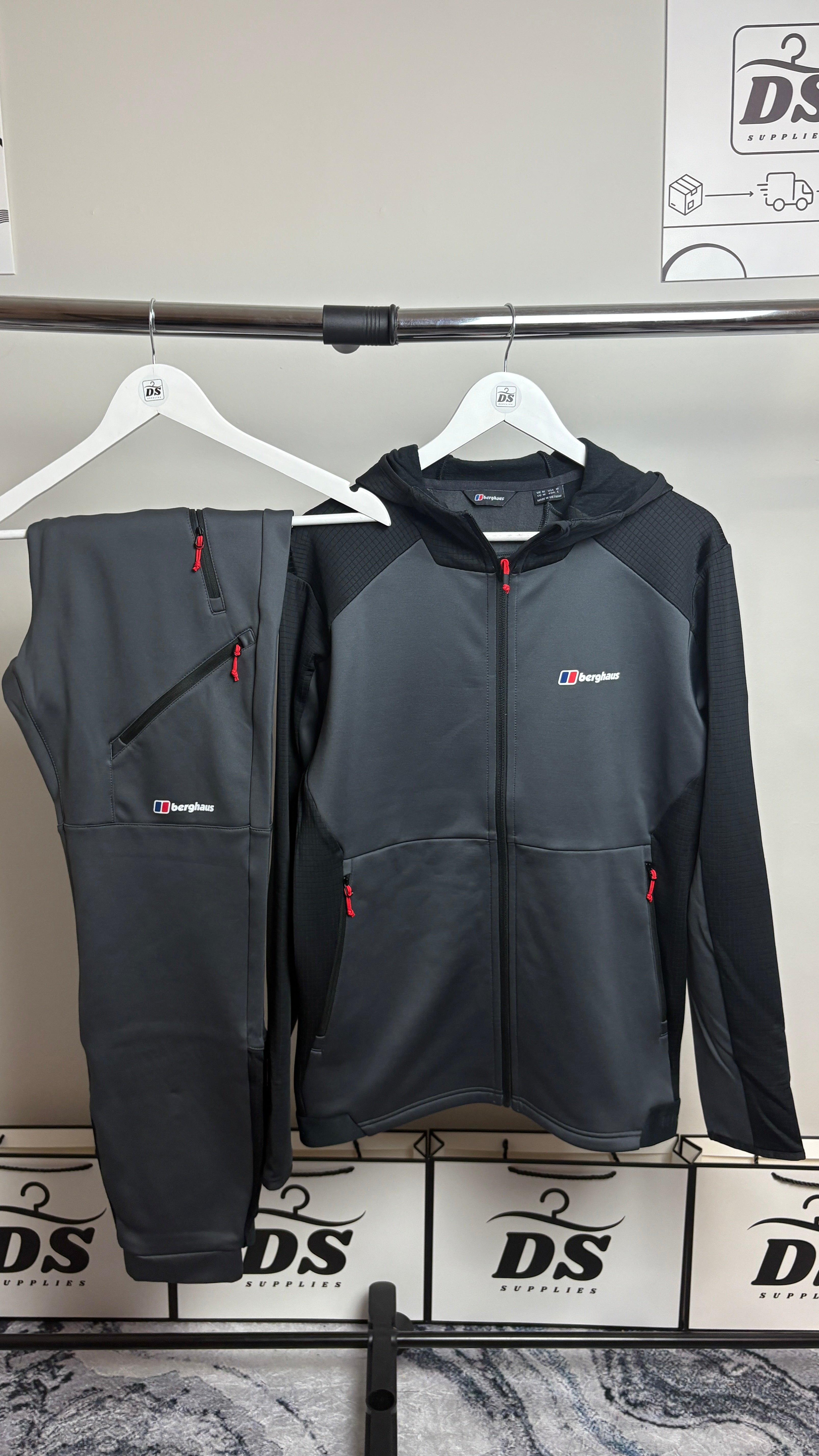 BERGHAUS FLEECE TRACKSUIT - BLACK/GREY