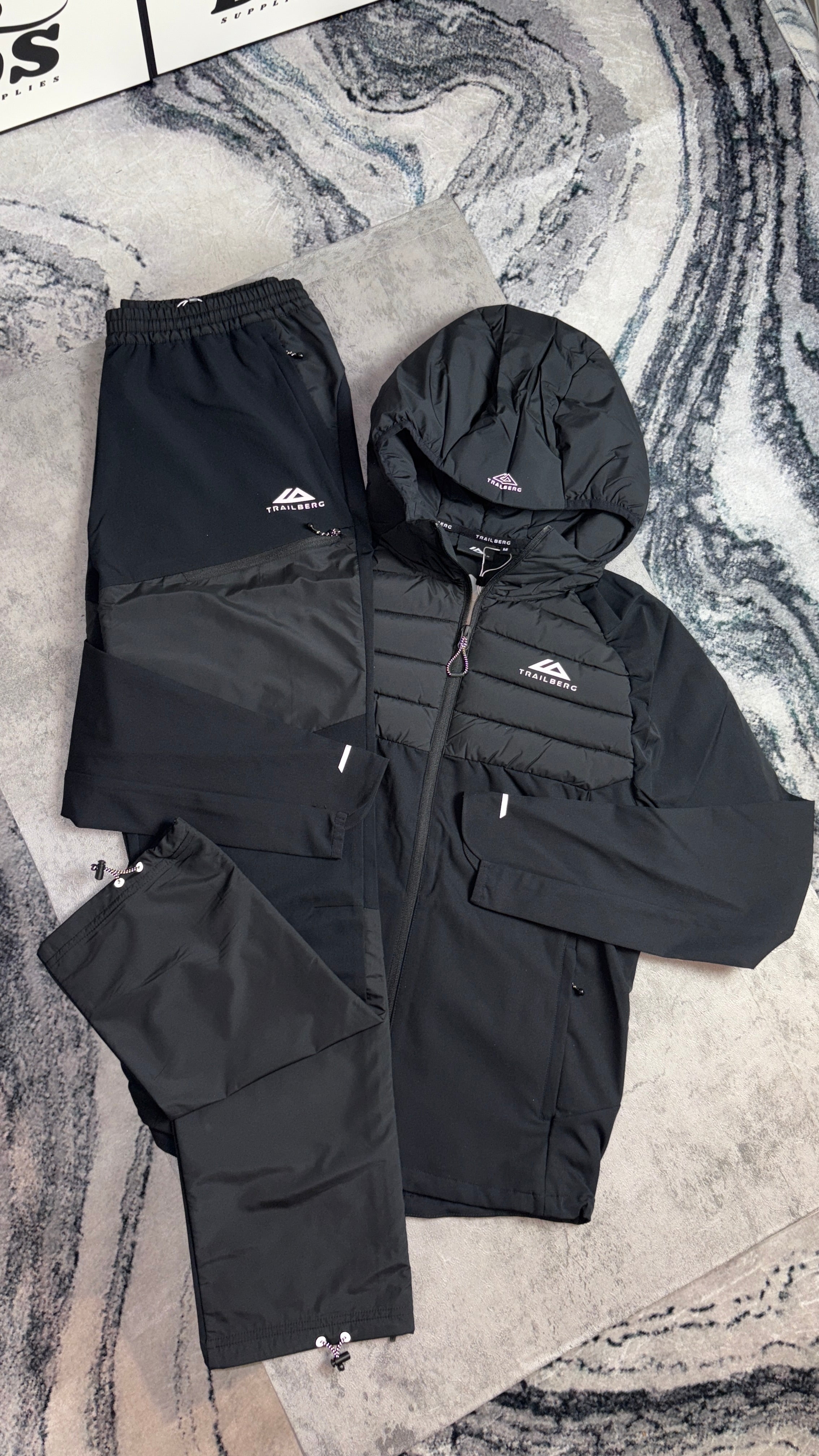 TRAILBERG RHINE TRACKSUIT  2.0 - BLACK
