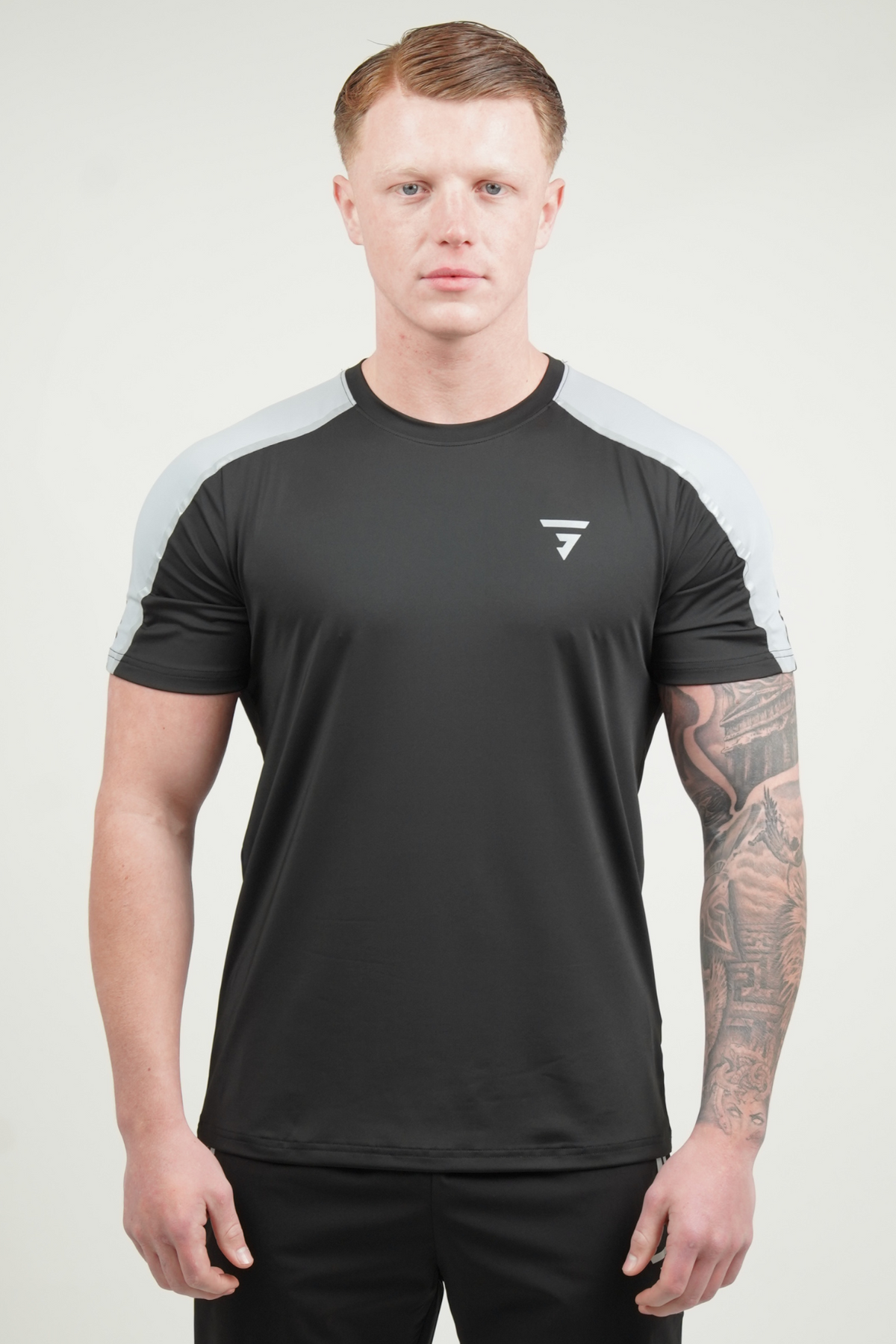 GRIID REFLECT T-SHIRT - BLACK/GREY