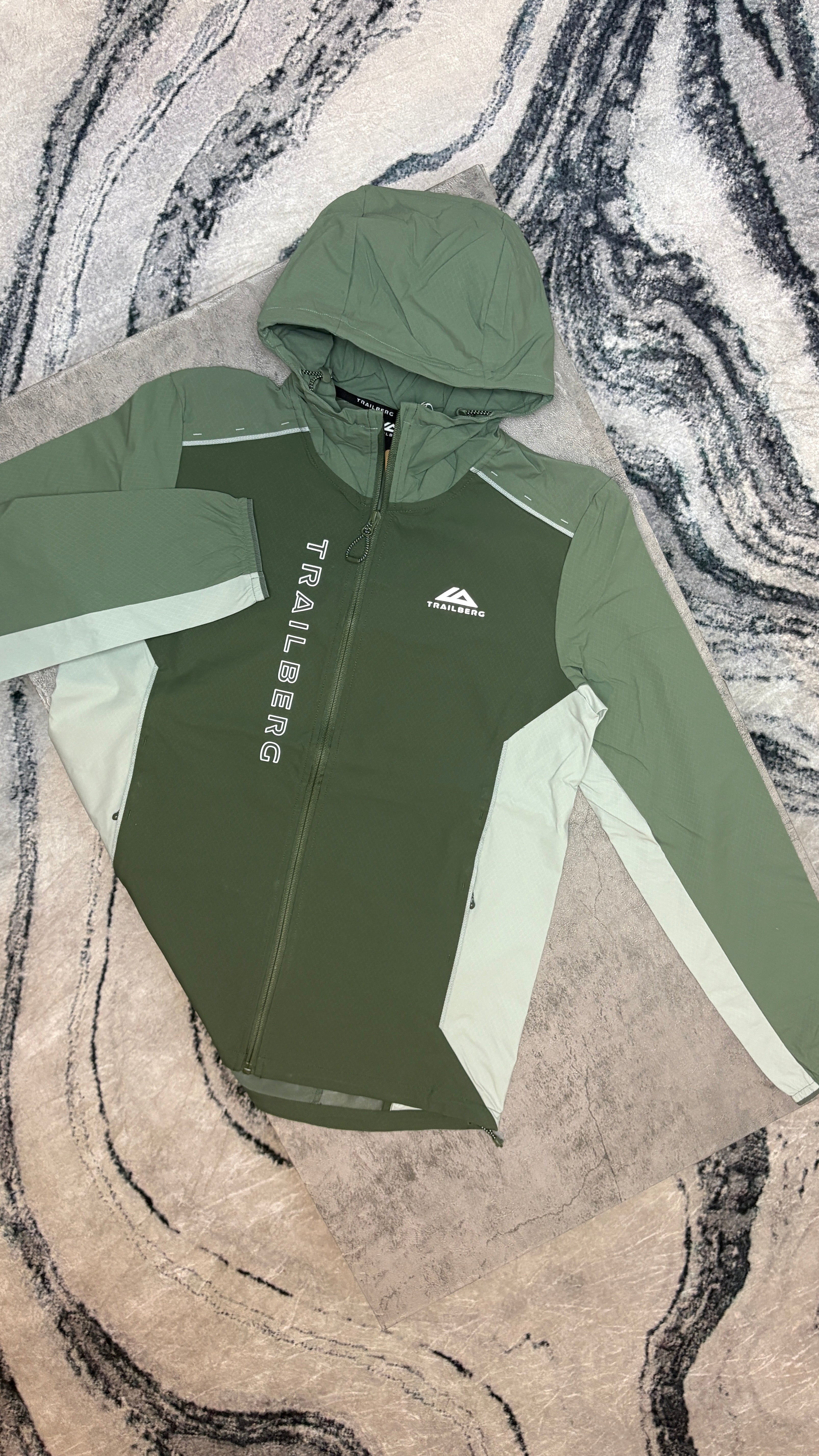 TRAILBERG TRIATHLON TRACKSUIT - KHAKI GREEN