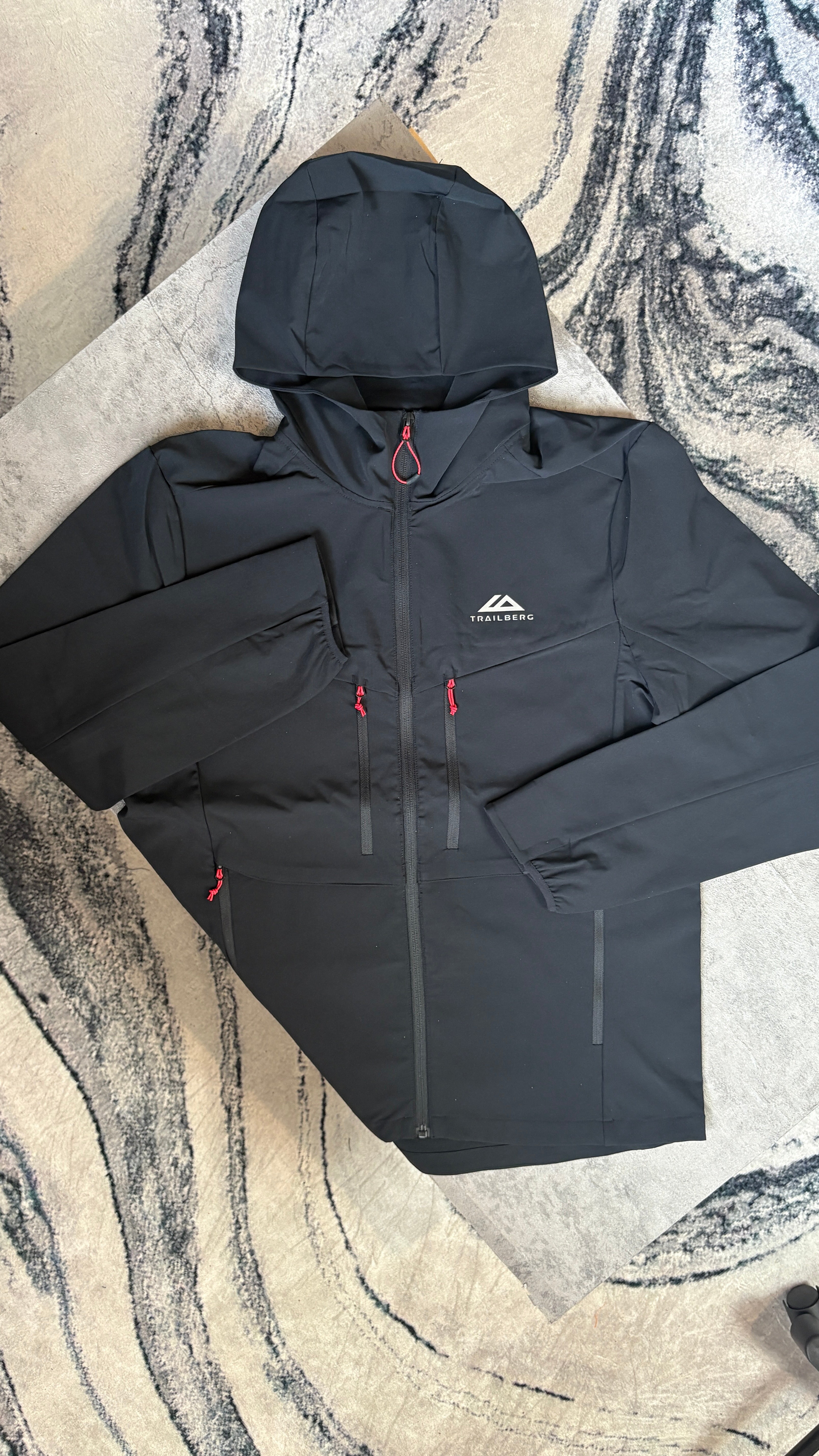 TRAILBERG PANORAM TRACKSUIT - BLACK/RED
