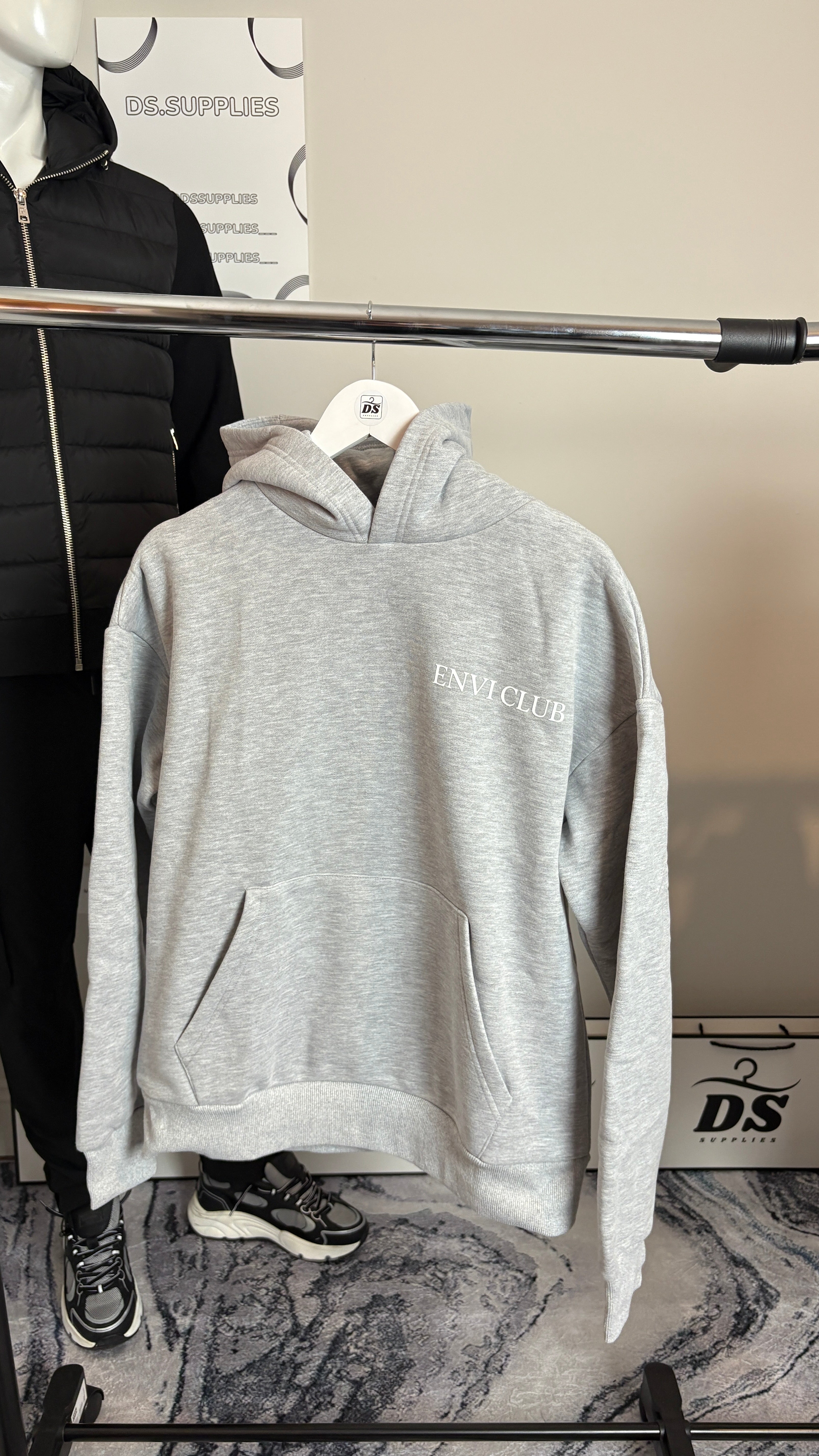 ENVI CLUB JUMPER - GREY