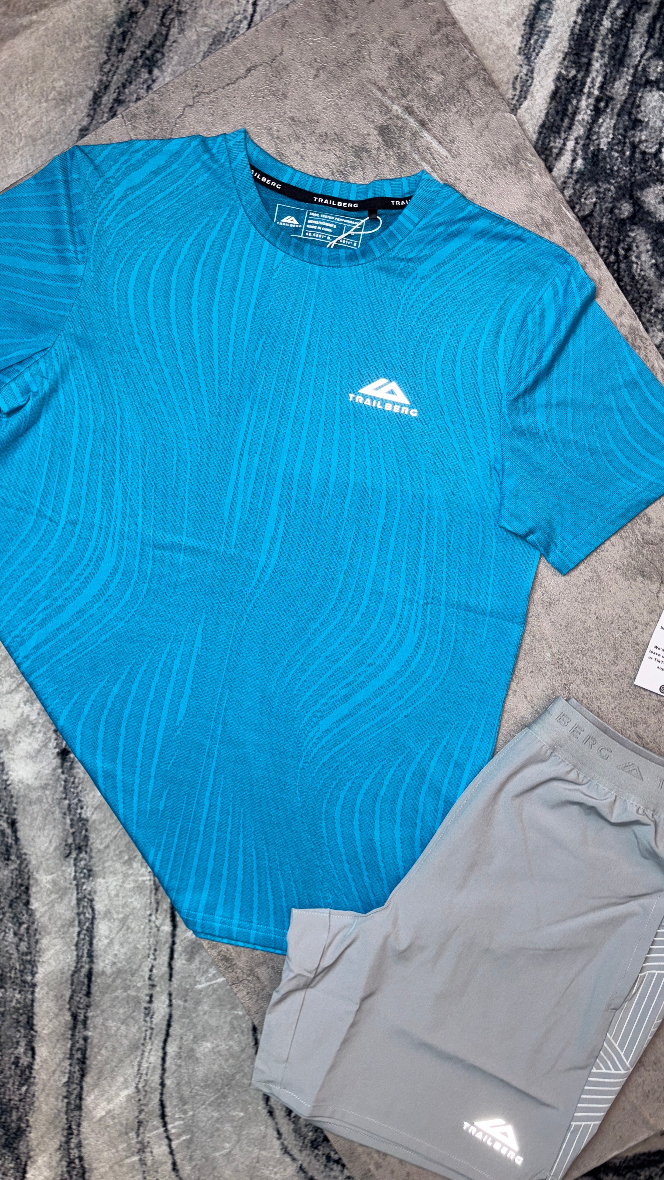 Trailberg Vertex Jacquard Twinset-’Atomic Blue’