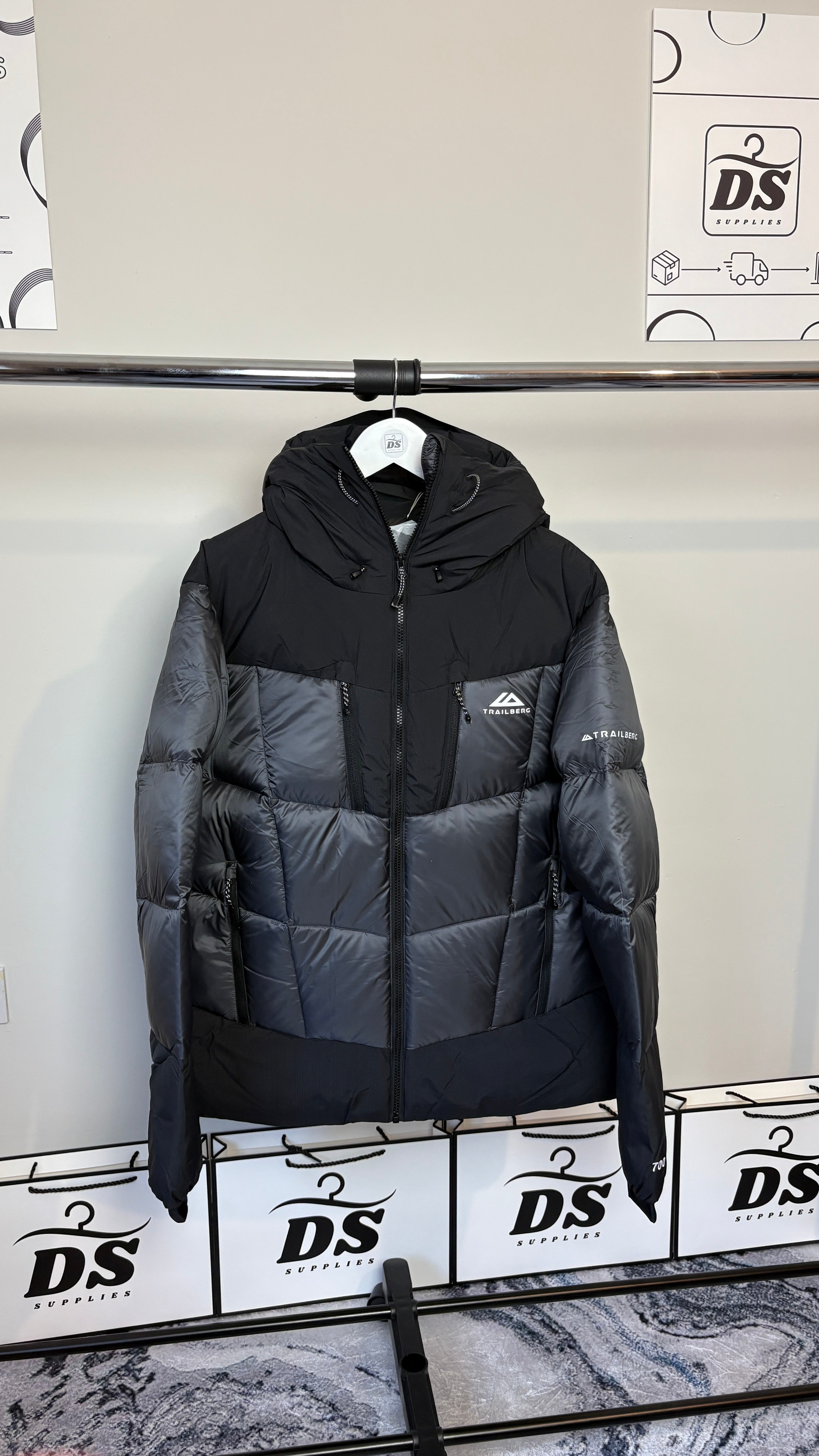 TRAILBERG EIGER PUFFER - BLACK