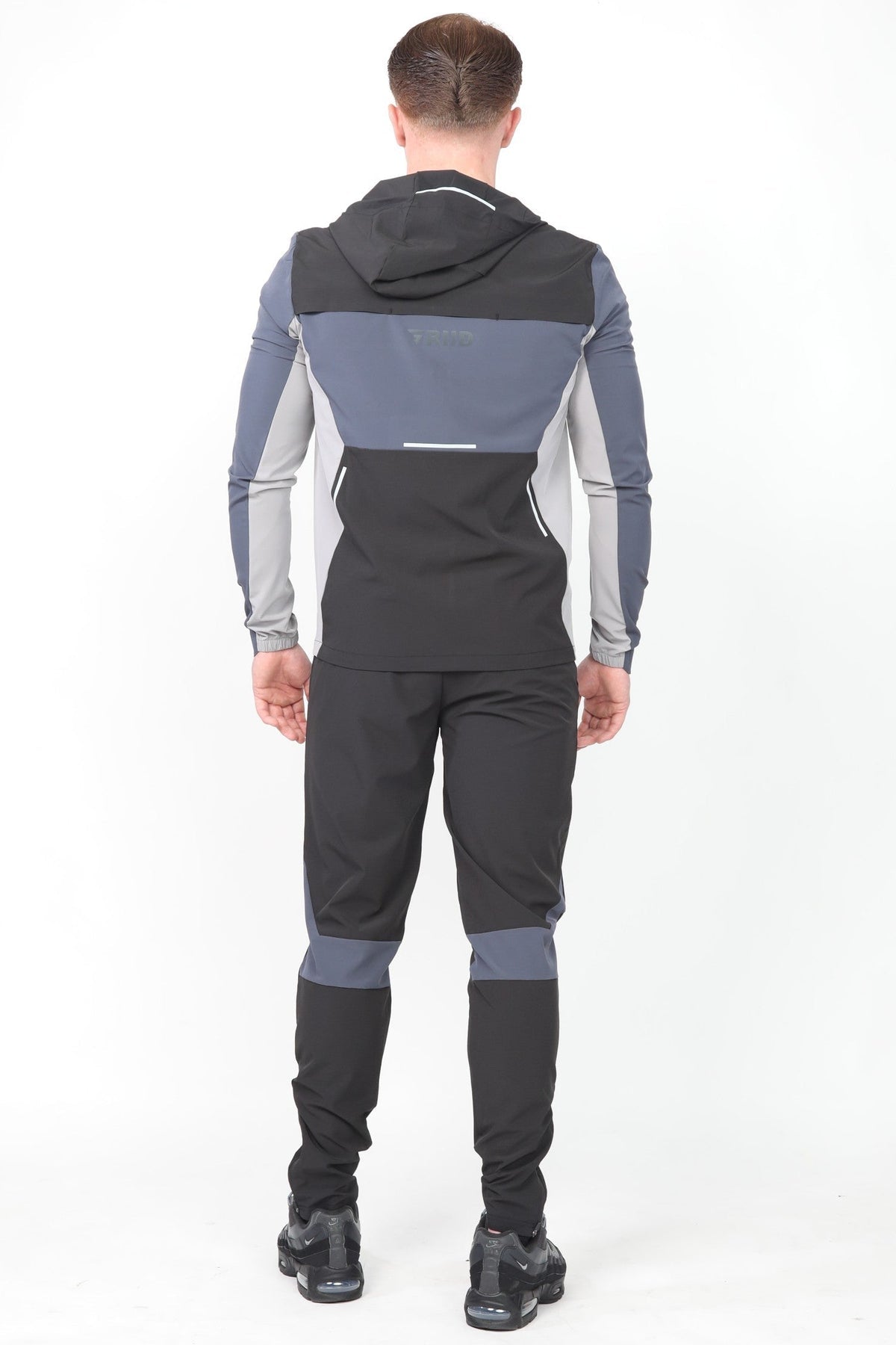 GRIID EVO TRACKSUIT - BLACK/GREY