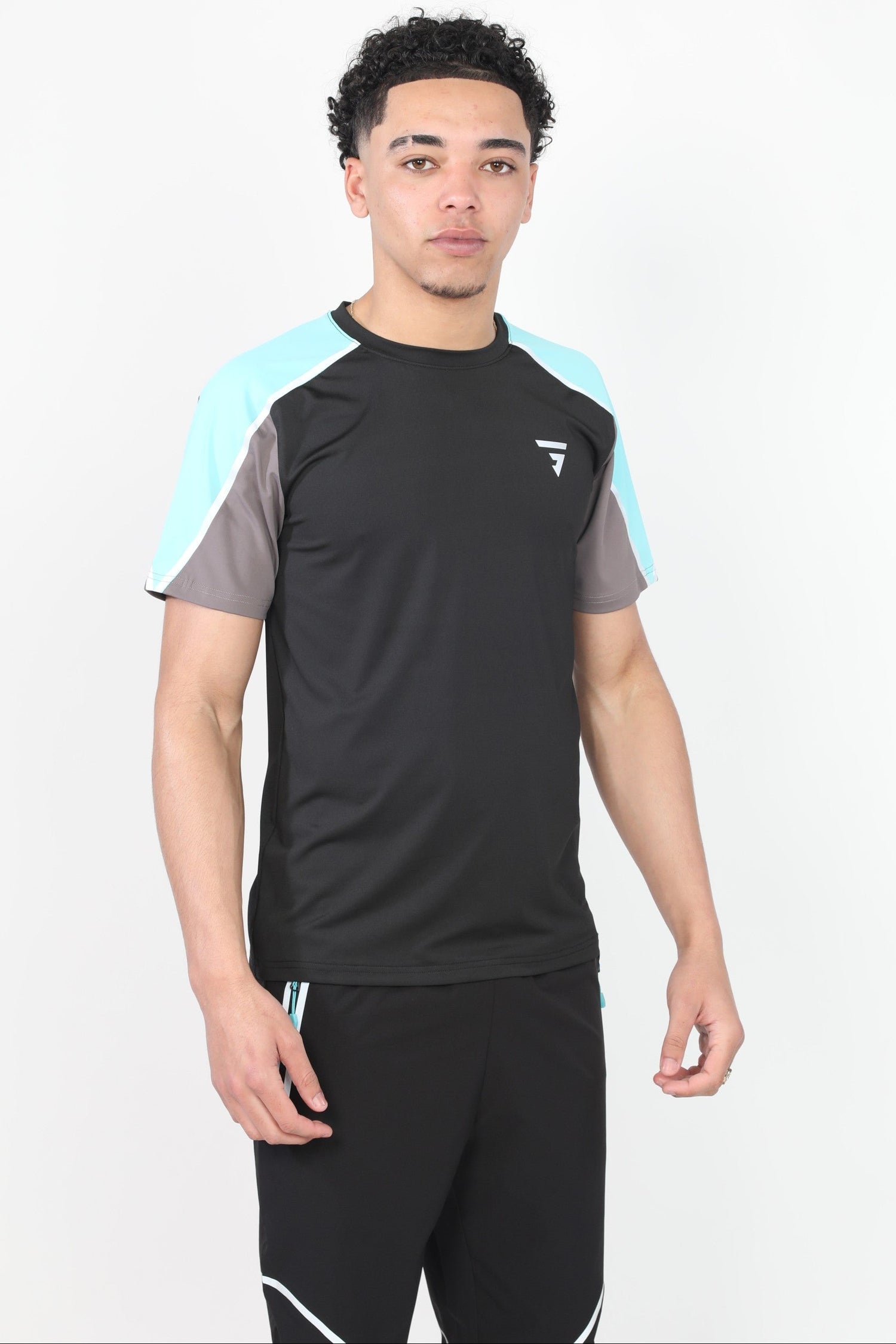 GRIID REFLECT T-SHIRT - BLACK/AQUA