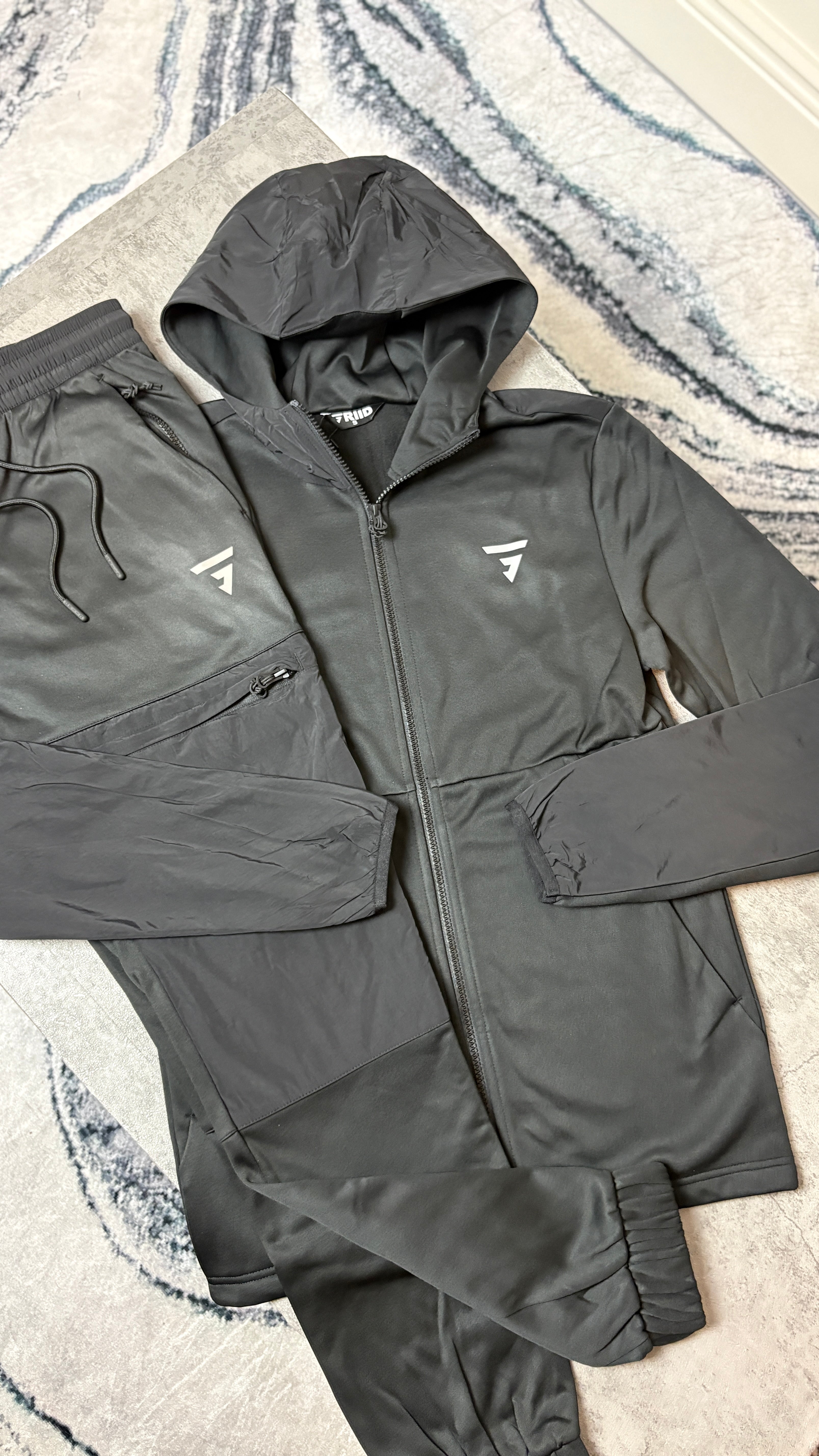 GRIID CUSHY TRACKSUIT HOODIE/PANTS - DOUBLE BLACK