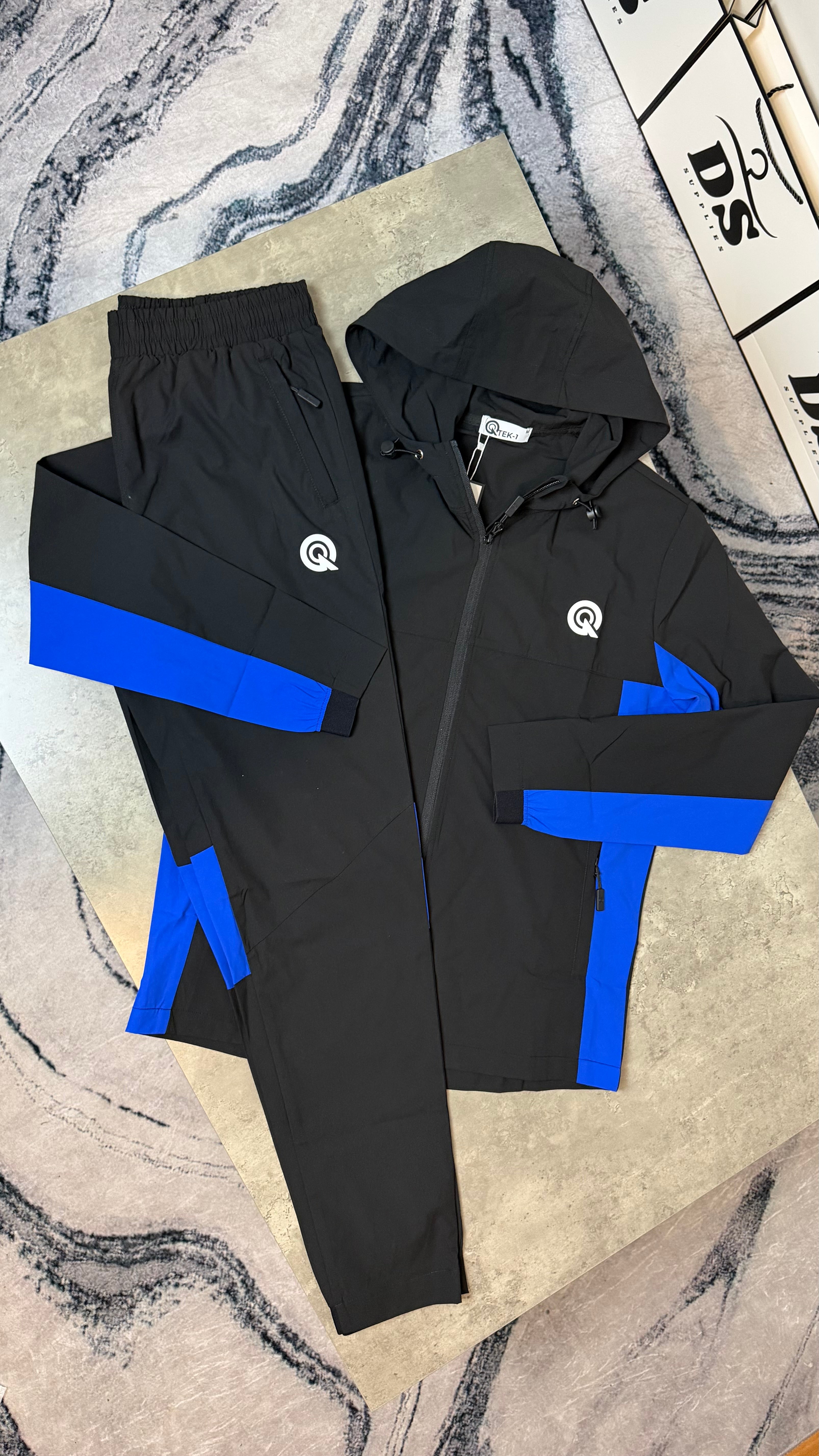 QTEK PULSE TRACKSUIT JACKET/PANTS - BLACK/BLUE