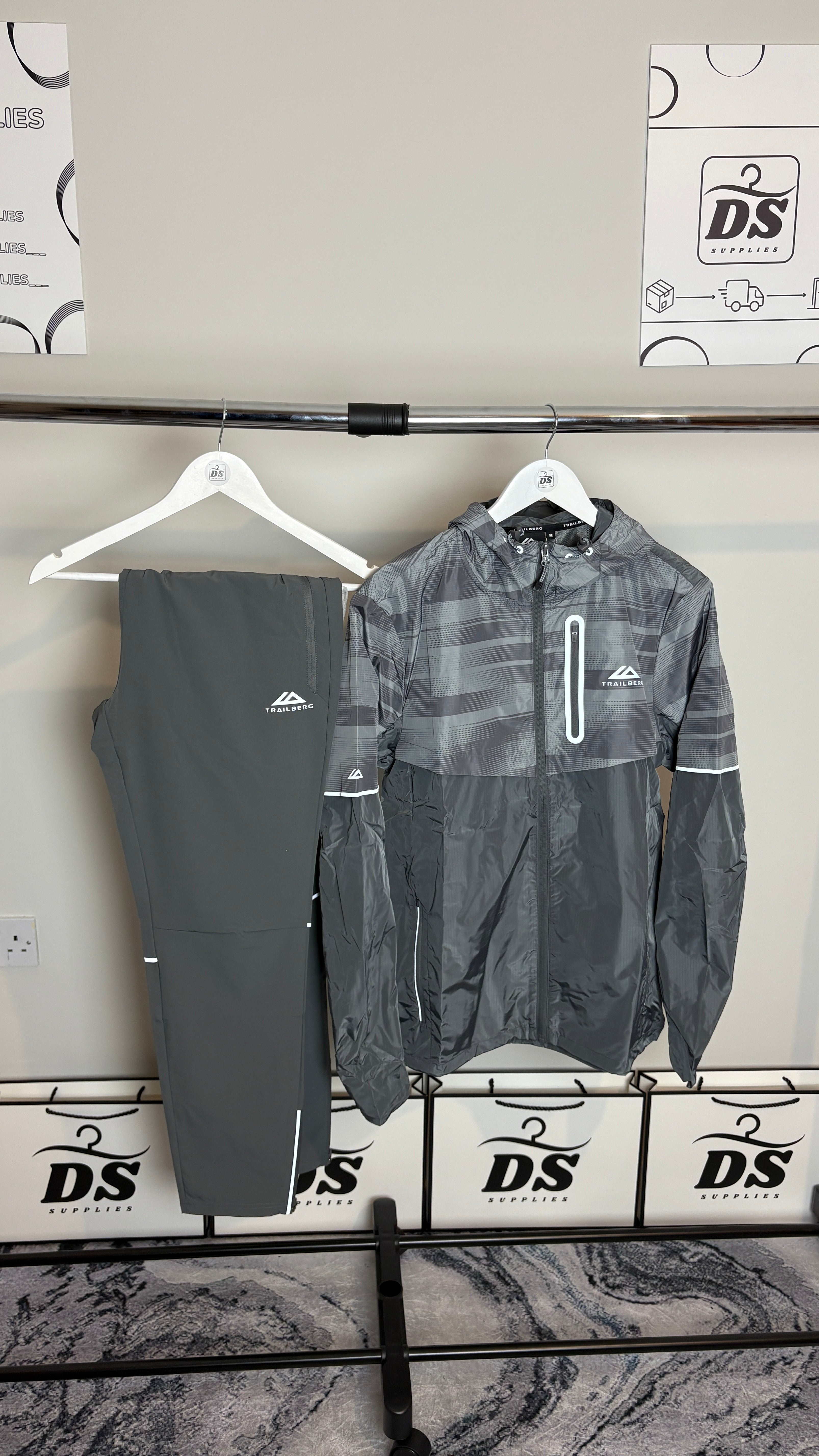 TRAILBERG 2.0 DIMENSION TRACKSUIT - TWO TONE GREY