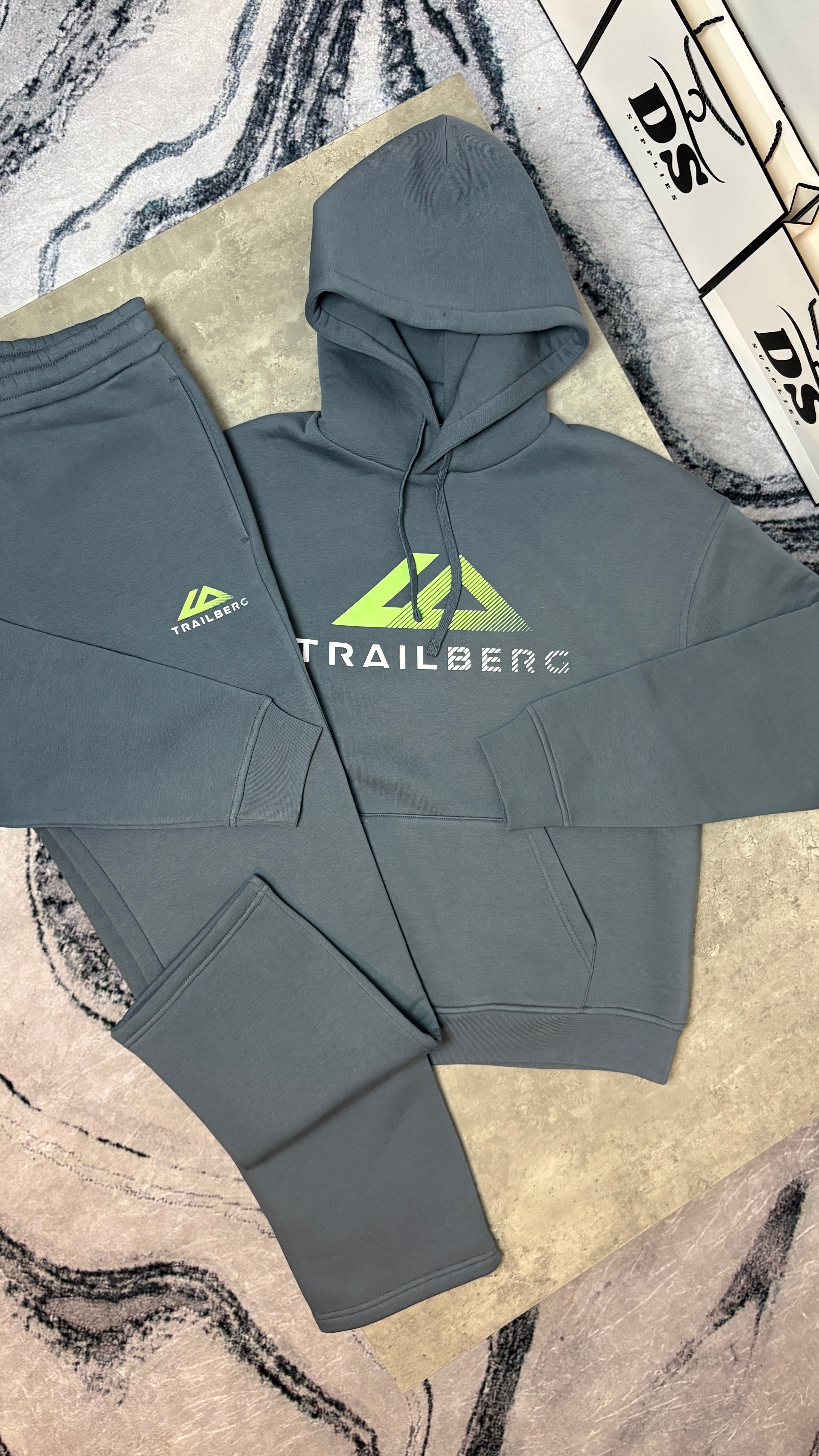 TRAILBERG FRACTION TRACKSUIT GREY/OG NEON/WHITE