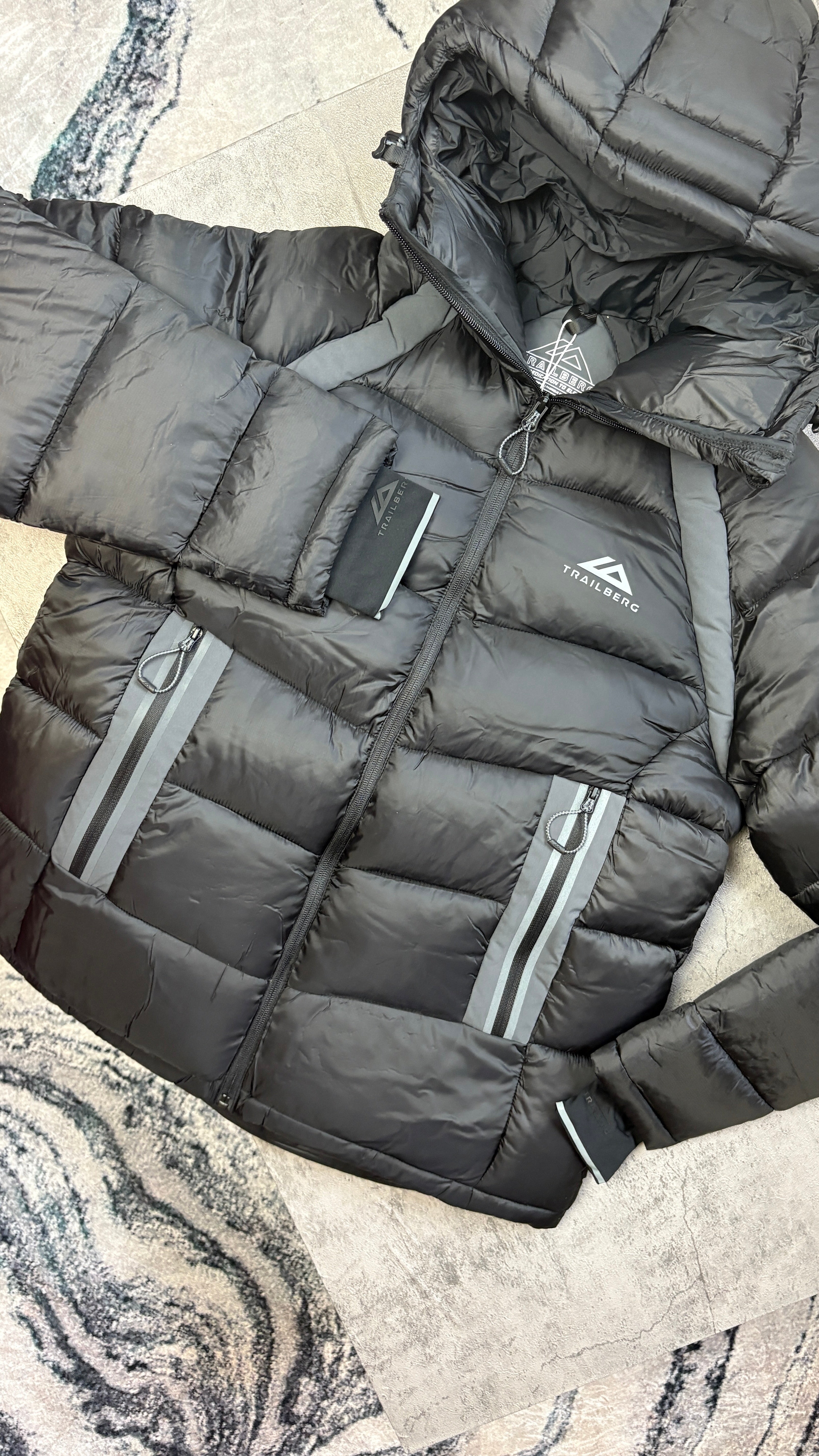 TRAILBERG ZERMAT PUFFER - BLACK/DARK GREY