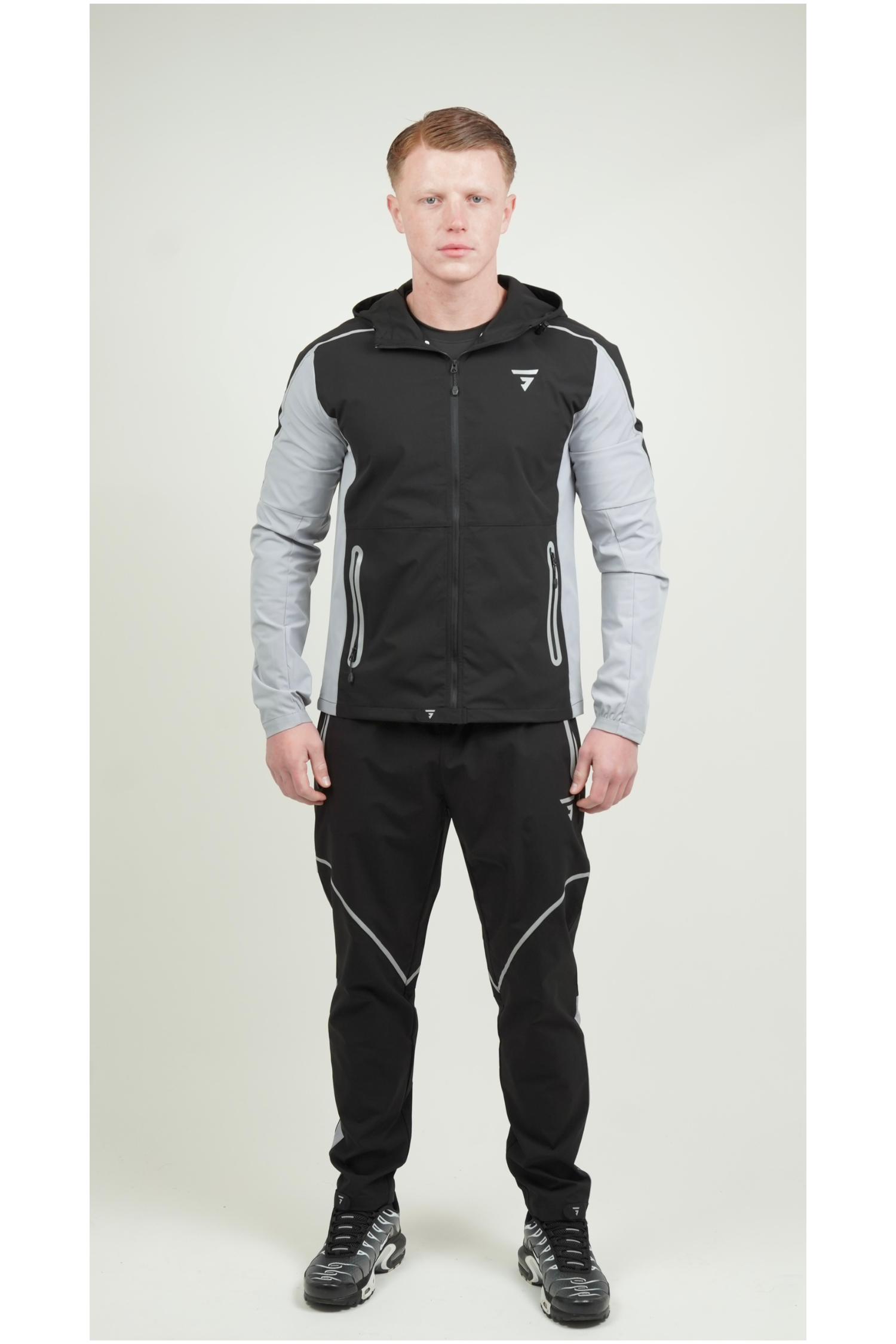 GRIID REFLECT TRACKSUIT - BLACK/LIGHT GREY